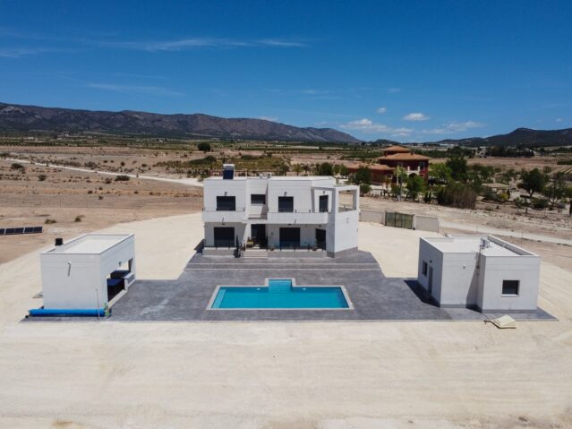 villa in Pinoso (Ref: CC0567)