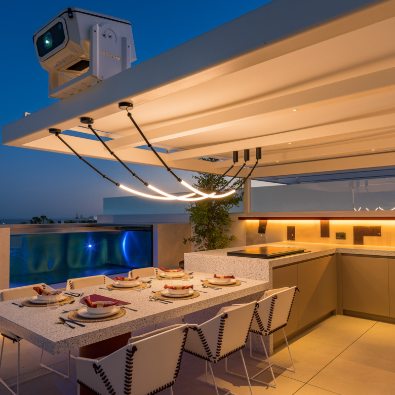 Key Ready in Marbella (Ref: DOSI-1632)