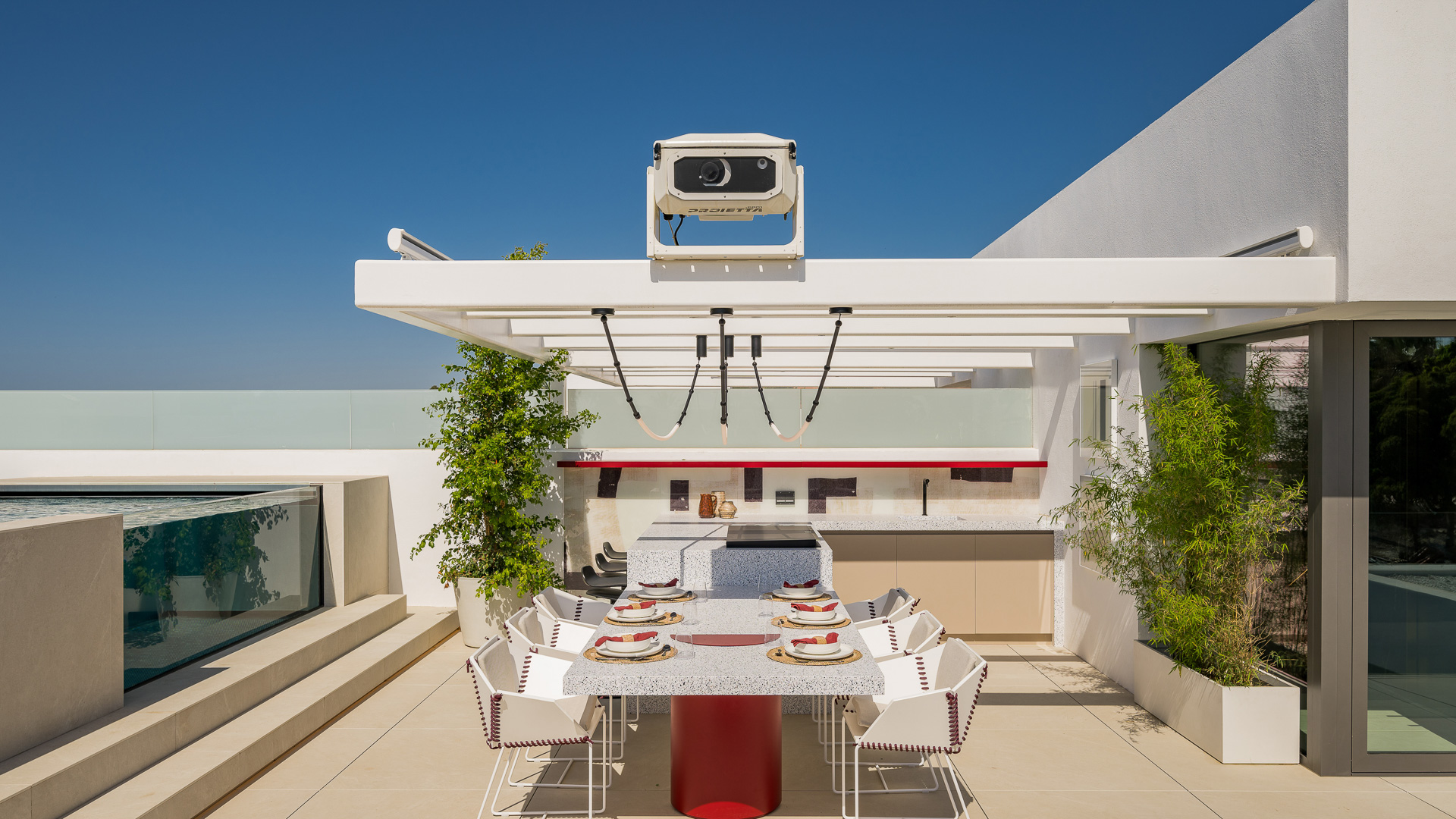 Key Ready in Marbella (Ref: DOSI-1632)
