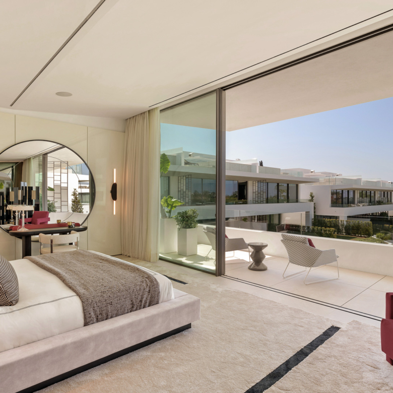 Key Ready in Marbella (Ref: DOSI-1632)
