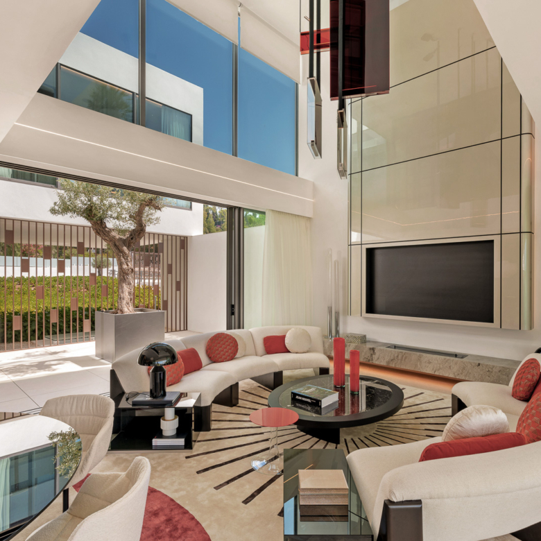 Key Ready in Marbella (Ref: DOSI-1632)