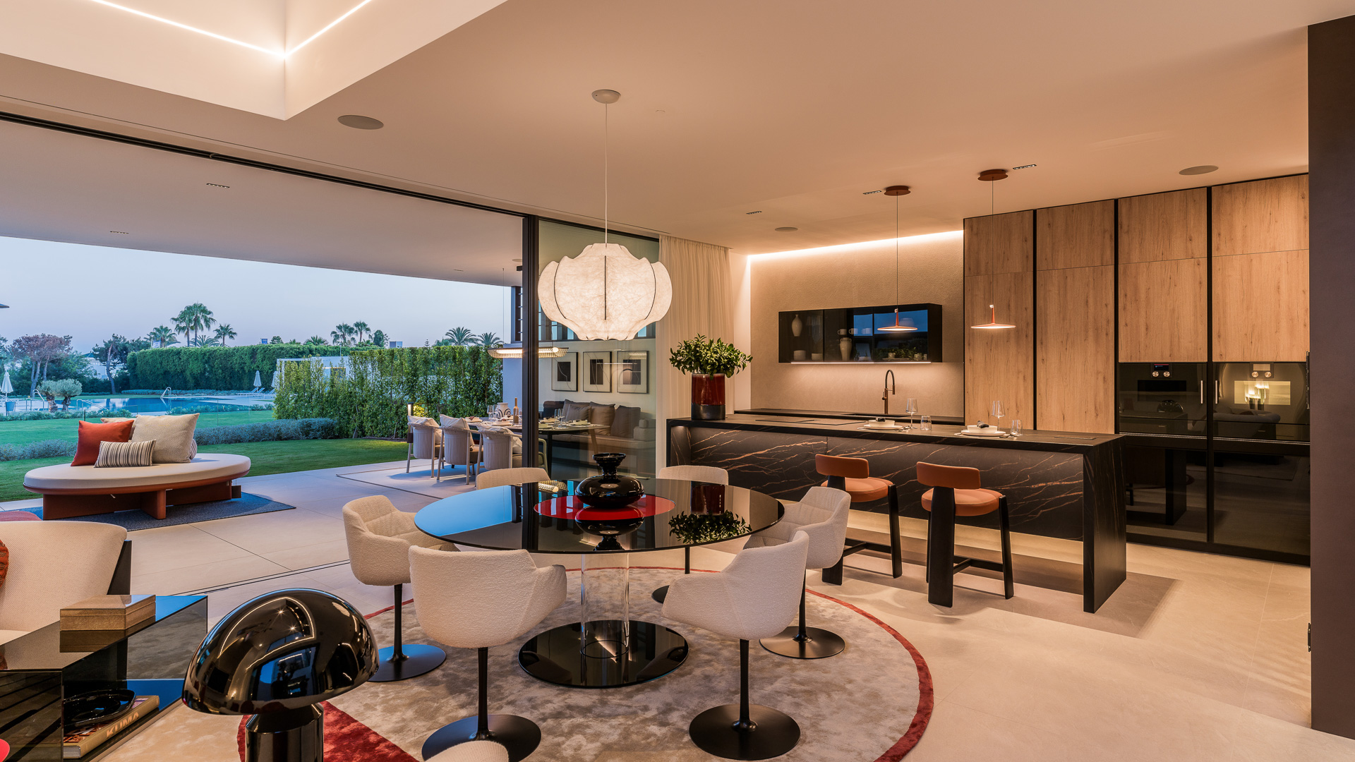 Key Ready in Marbella (Ref: DOSI-1632)