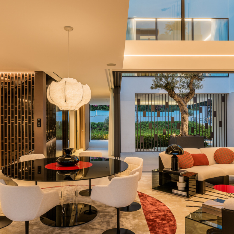 Key Ready in Marbella (Ref: DOSI-1632)