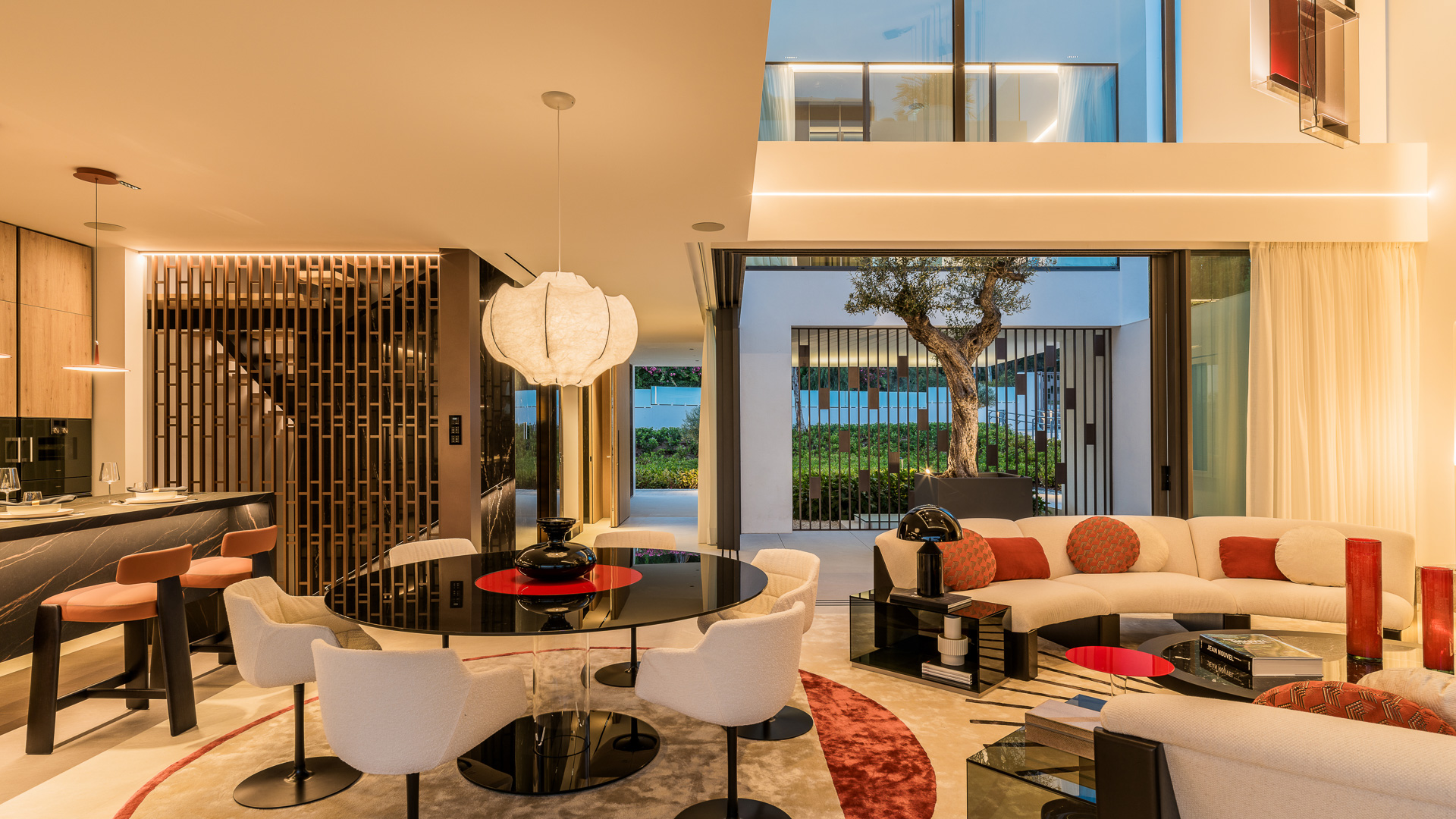 Key Ready in Marbella (Ref: DOSI-1632)
