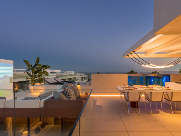 Key Ready in Marbella (Ref: DOSI-1632)