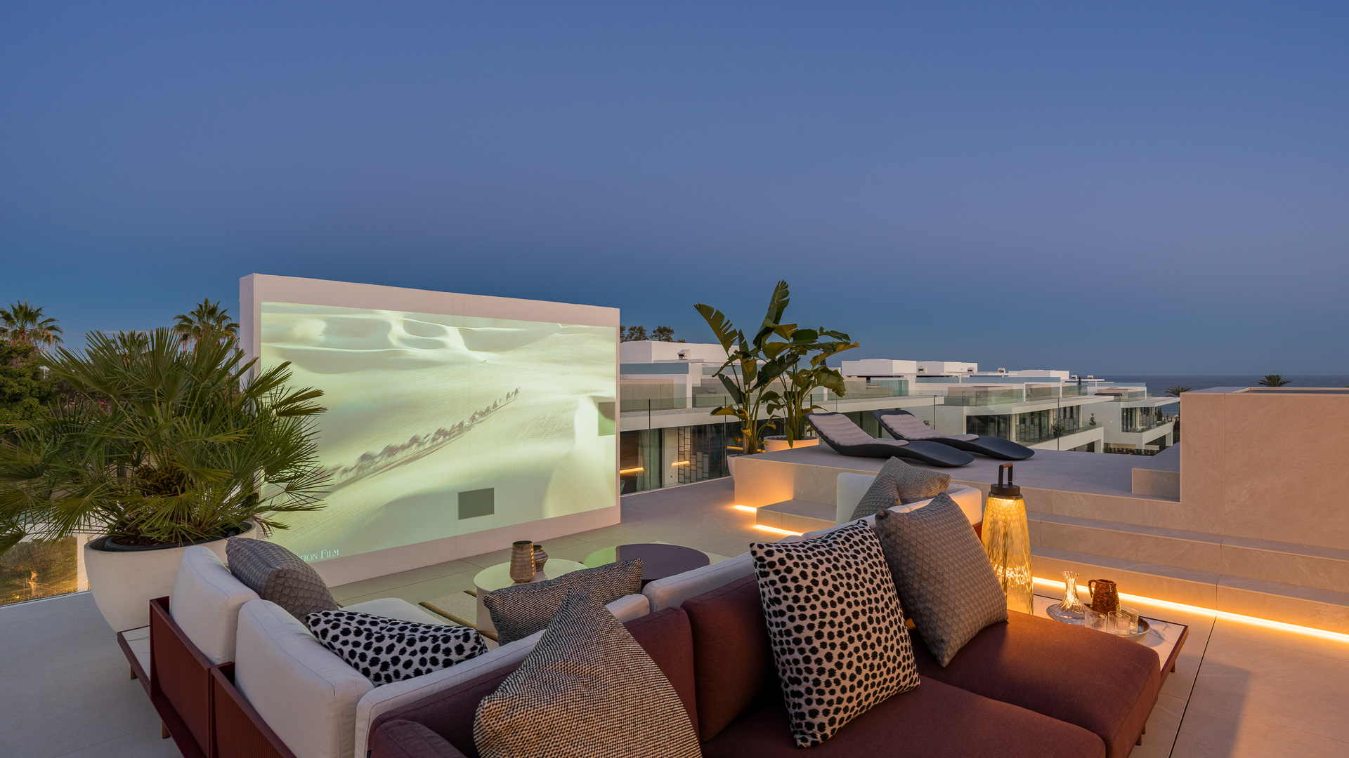 Key Ready in Marbella (Ref: DOSI-1632)
