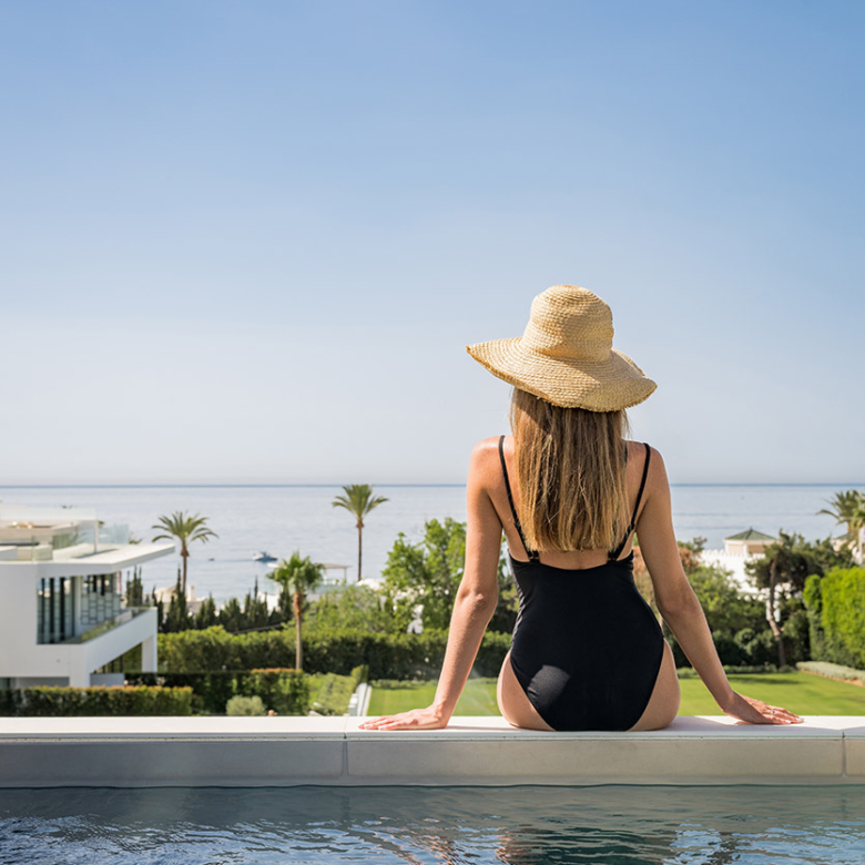 Key Ready in Marbella (Ref: DOSI-1632)