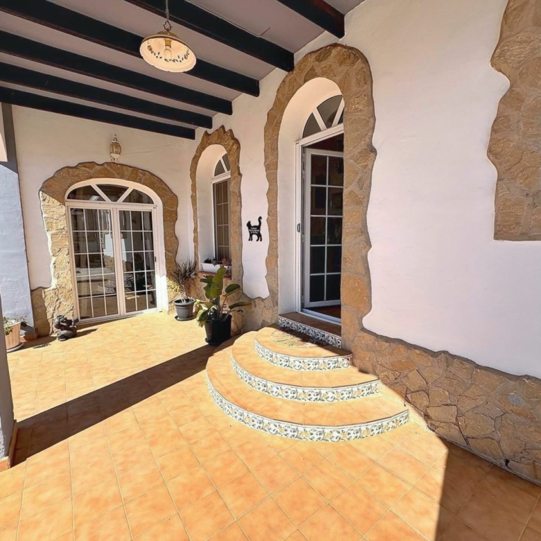 Country House in Monòver (Ref: DOSI-3434)