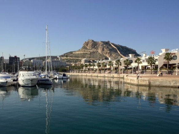 apartment in La Mata (Ref: CC0575)