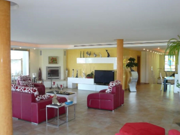 Luxurious Property in Monte Pego (Ref: DOSI-1147)