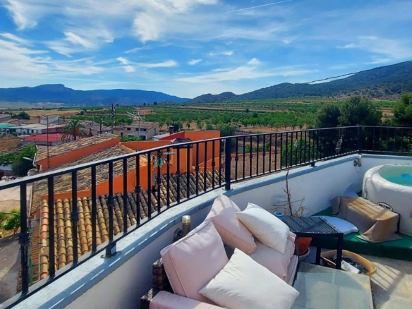 Country House in Casas del Señor (Ref: DOSI-1025)