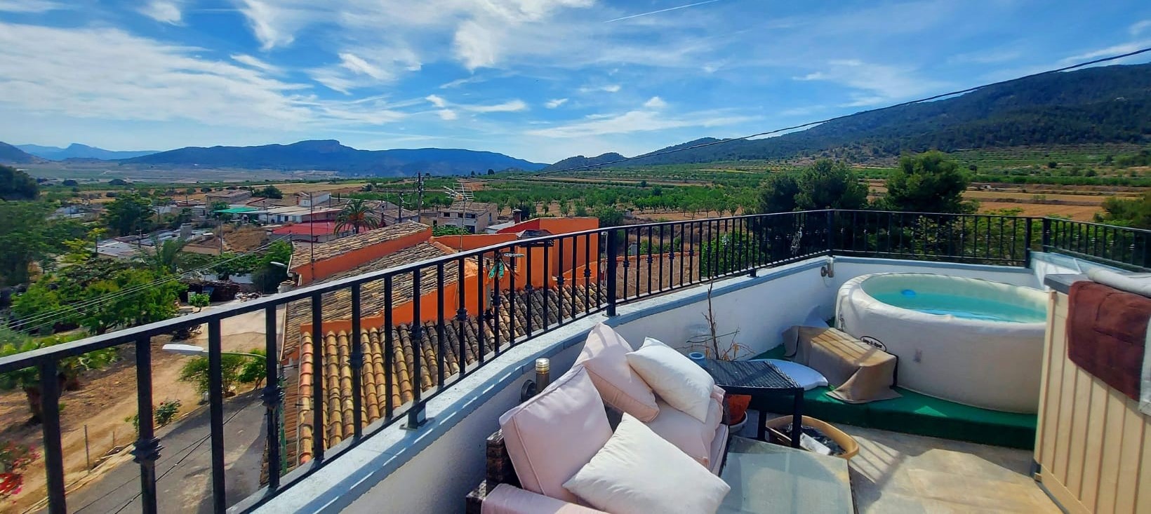 Country House in Casas del Señor (Ref: DOSI-1025)