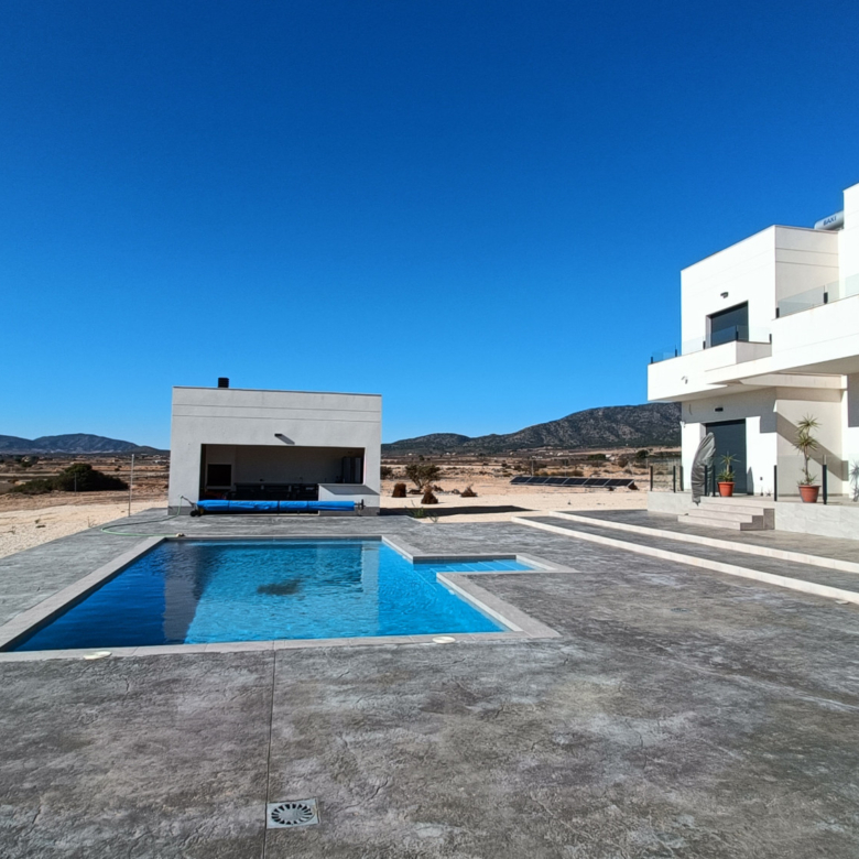 Villa in Pinoso (Ref: AM-PINUBE)