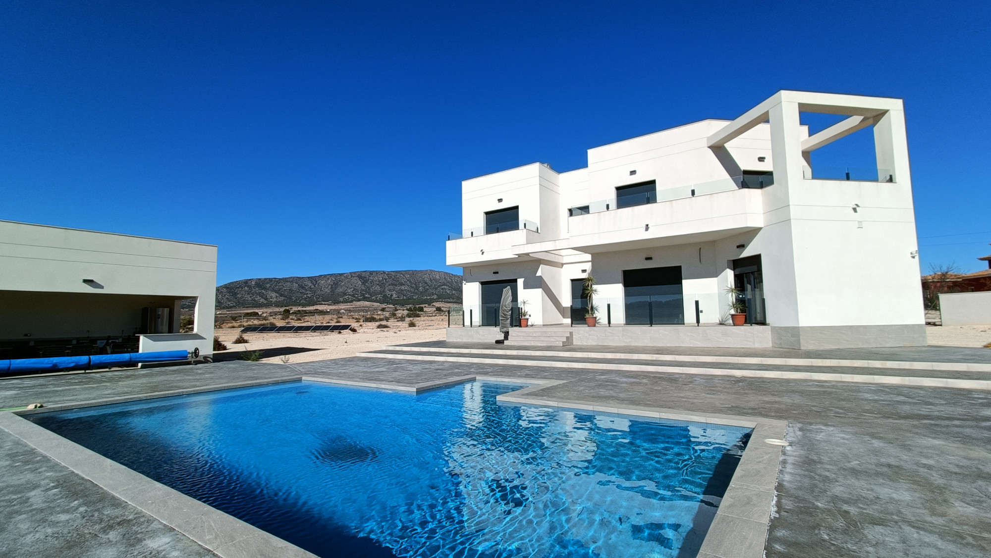 Villa in Pinoso (Ref: AM-PINUBE)