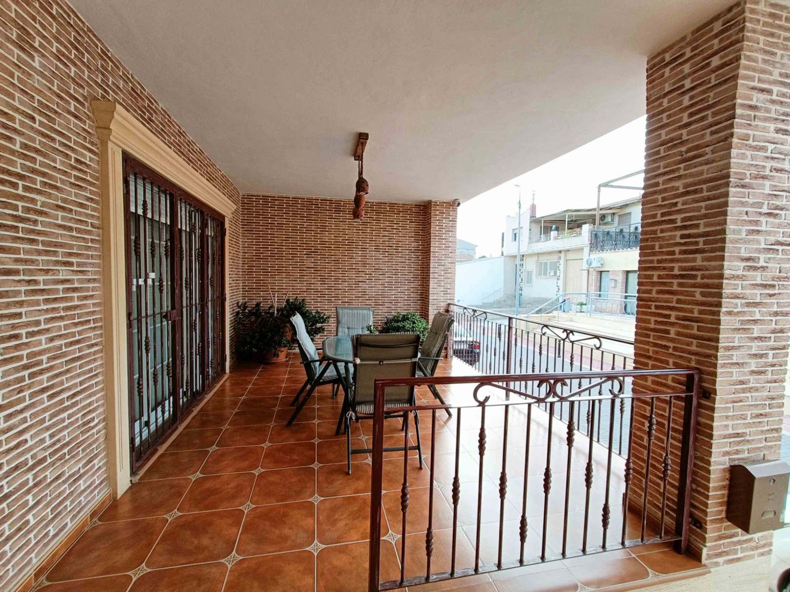 Townhouse in Hondón de los Frailes (Ref: AM-HFCNS)