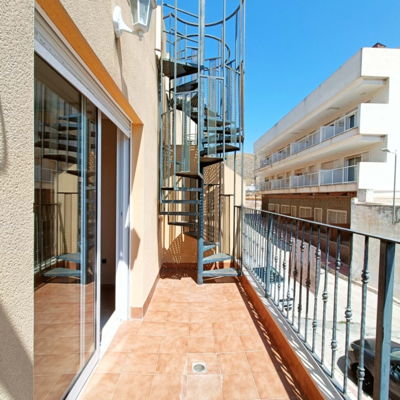 Apartment in Hondón de los Frailes (Ref: AM-HFPG)