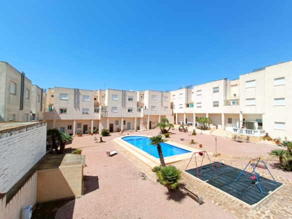 Apartment in Hondón de los Frailes (Ref: AM-HFPG)