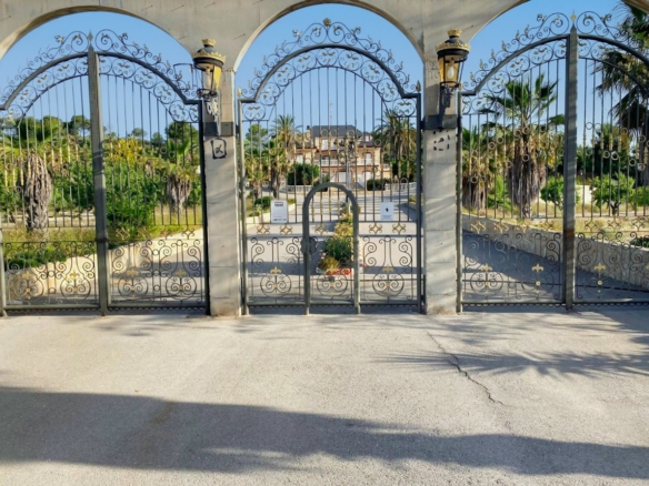 Country Estate in Jumilla (Ref: DOSI-2786)