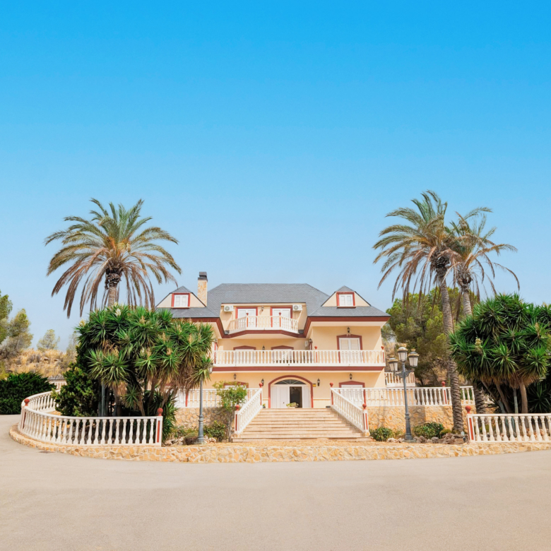 Country Estate in Jumilla (Ref: DOSI-2786)