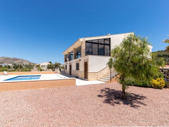 Country House in La Romana (Ref: DOSI-2555)