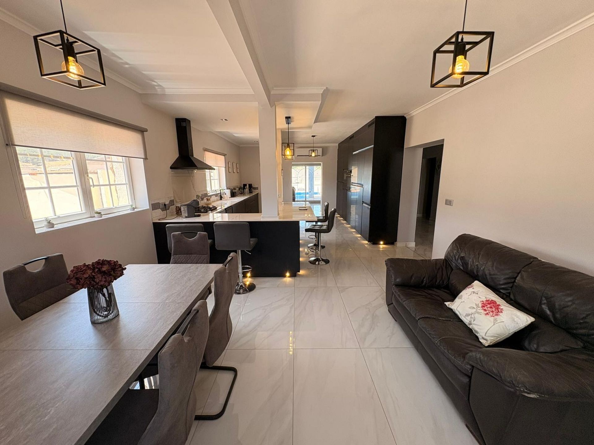 Modern Villa in Salinas (Ref: DOSI-3542)