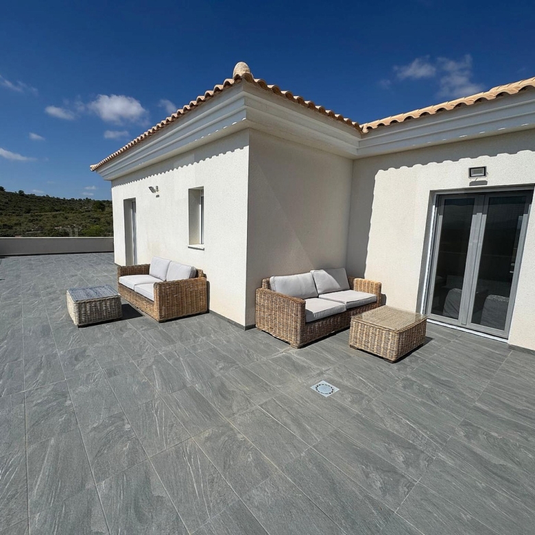 Luxurious Property in El Pinós (Ref: DOSI-3637)