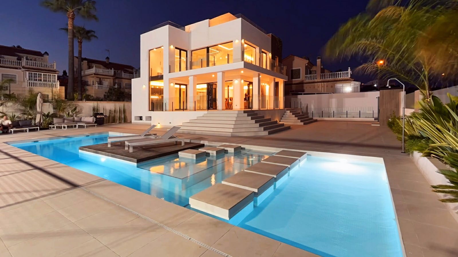 Luxurious Property in Torre La Mata (Ref: DOSI-1434)