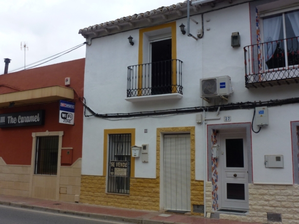 Townhouse in Hondón de los Frailes (Ref: HF-AND135)