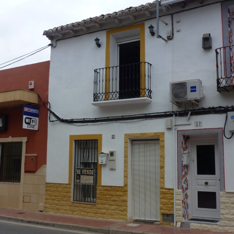 Townhouse in Hondón de los Frailes (Ref: HF-AND135)