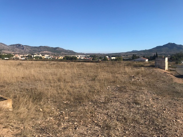 Plot in Salinas (Ref: SLN-JP98)