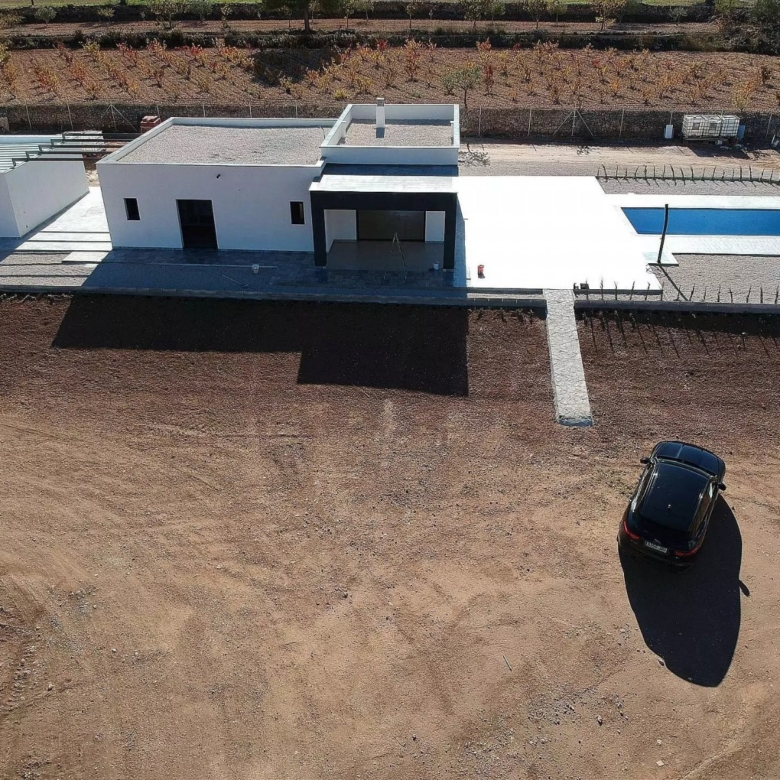 Villa in Pinoso (Ref: 9100)
