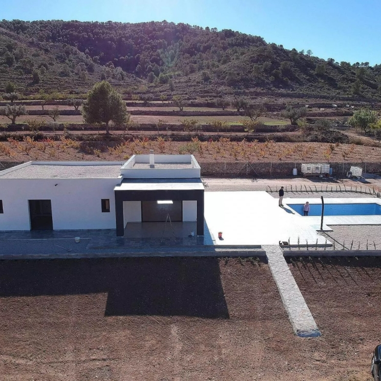 Villa in Pinoso (Ref: 9100)