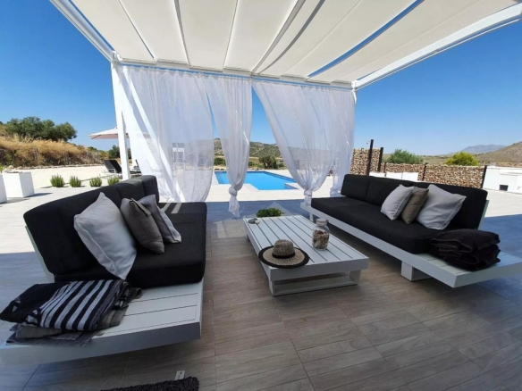 Villa in Pinoso (Ref: 9100)