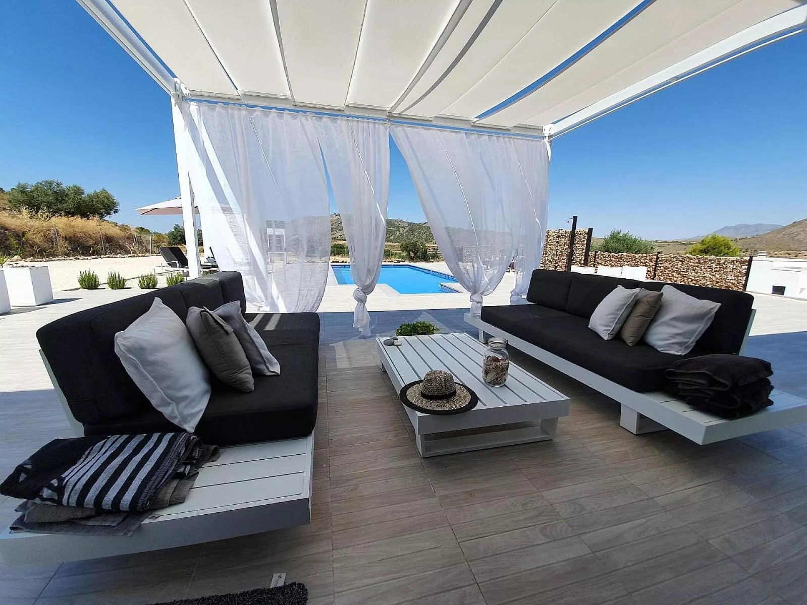 Villa in Pinoso (Ref: 9100)