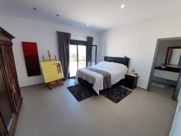 Villa in Pinoso (Ref: 9100)