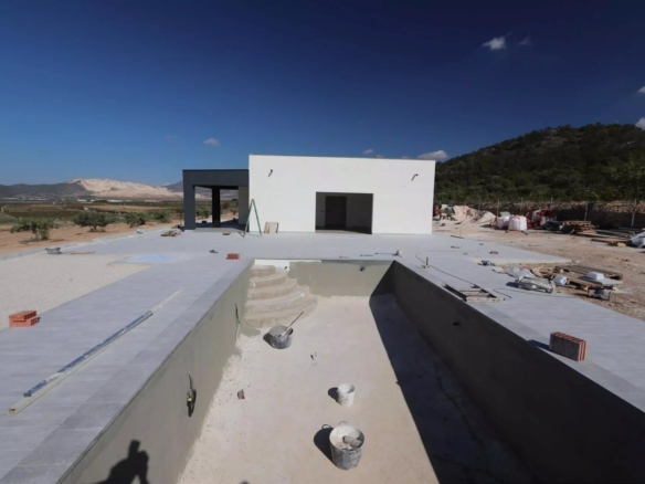 Villa in Pinoso (Ref: 9100)
