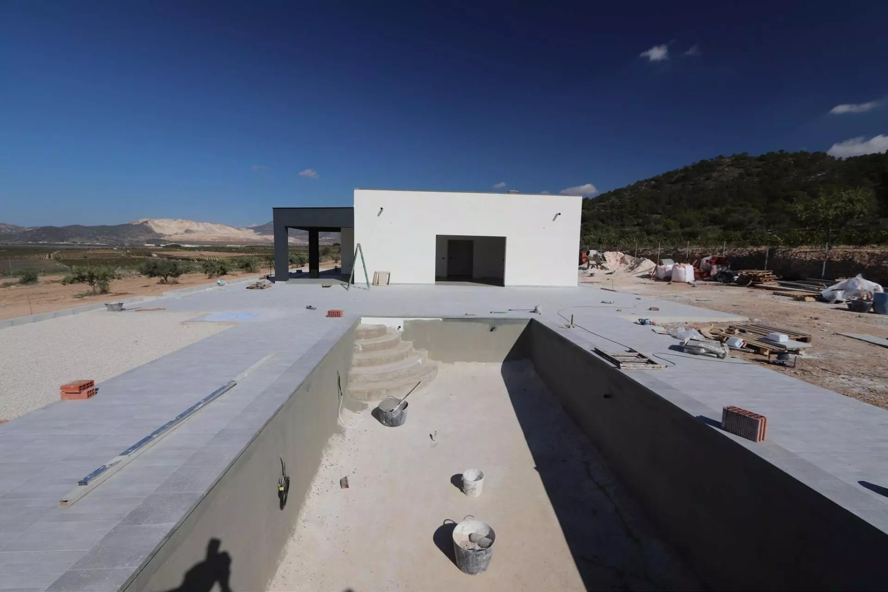 Villa in Pinoso (Ref: 9100)