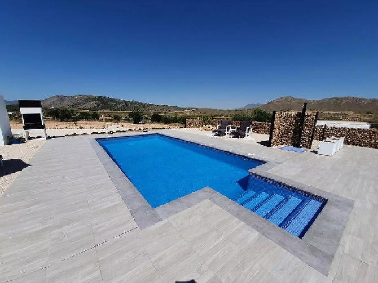 Villa in Pinoso (Ref: 9100)