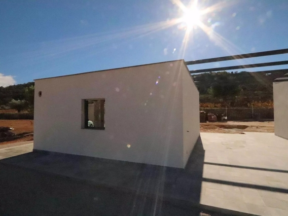 Villa in Pinoso (Ref: 9100)