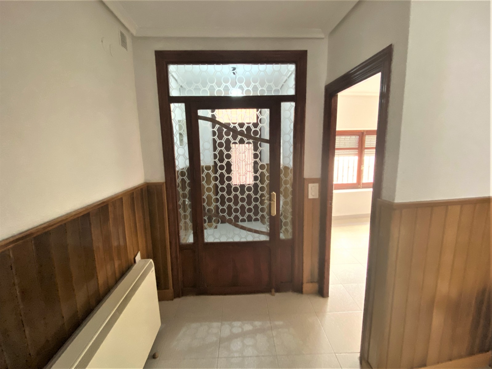 Townhouse in Sax (Ref: 23067)