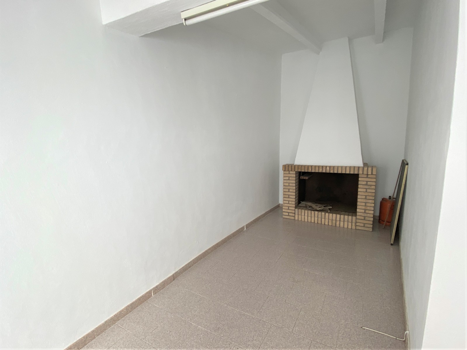 Townhouse in Sax (Ref: 23067)