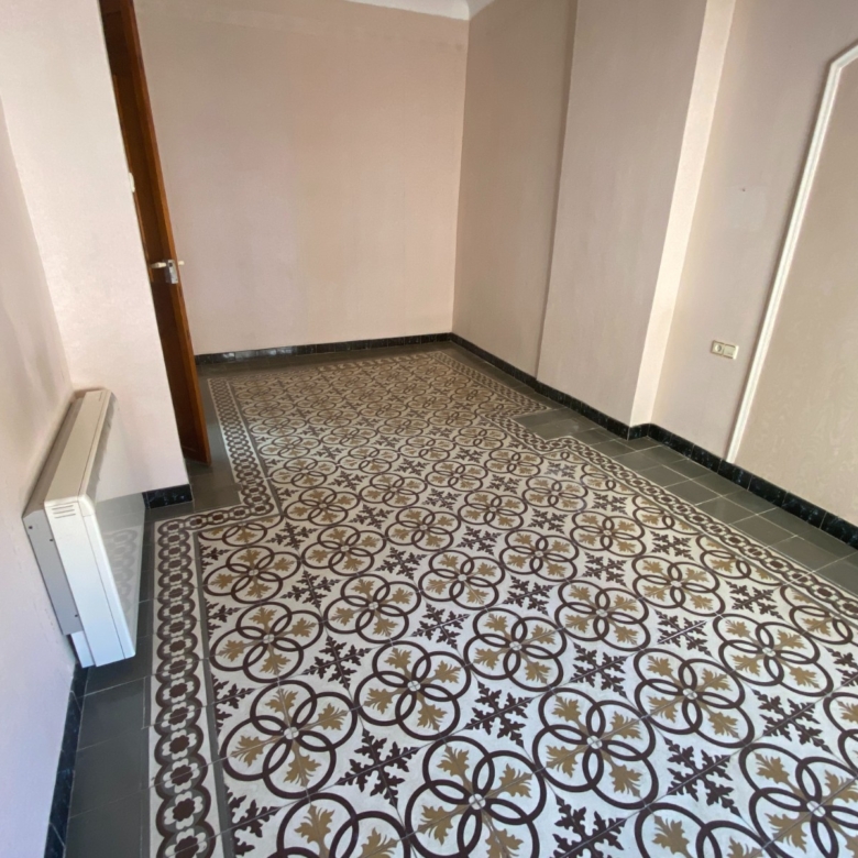 Townhouse in Sax (Ref: 23067)