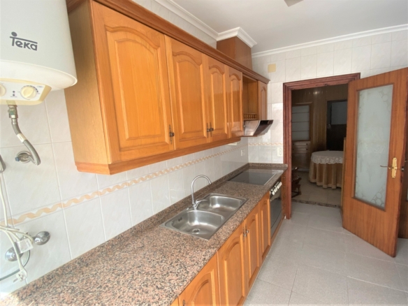 Townhouse in Sax (Ref: 23067)