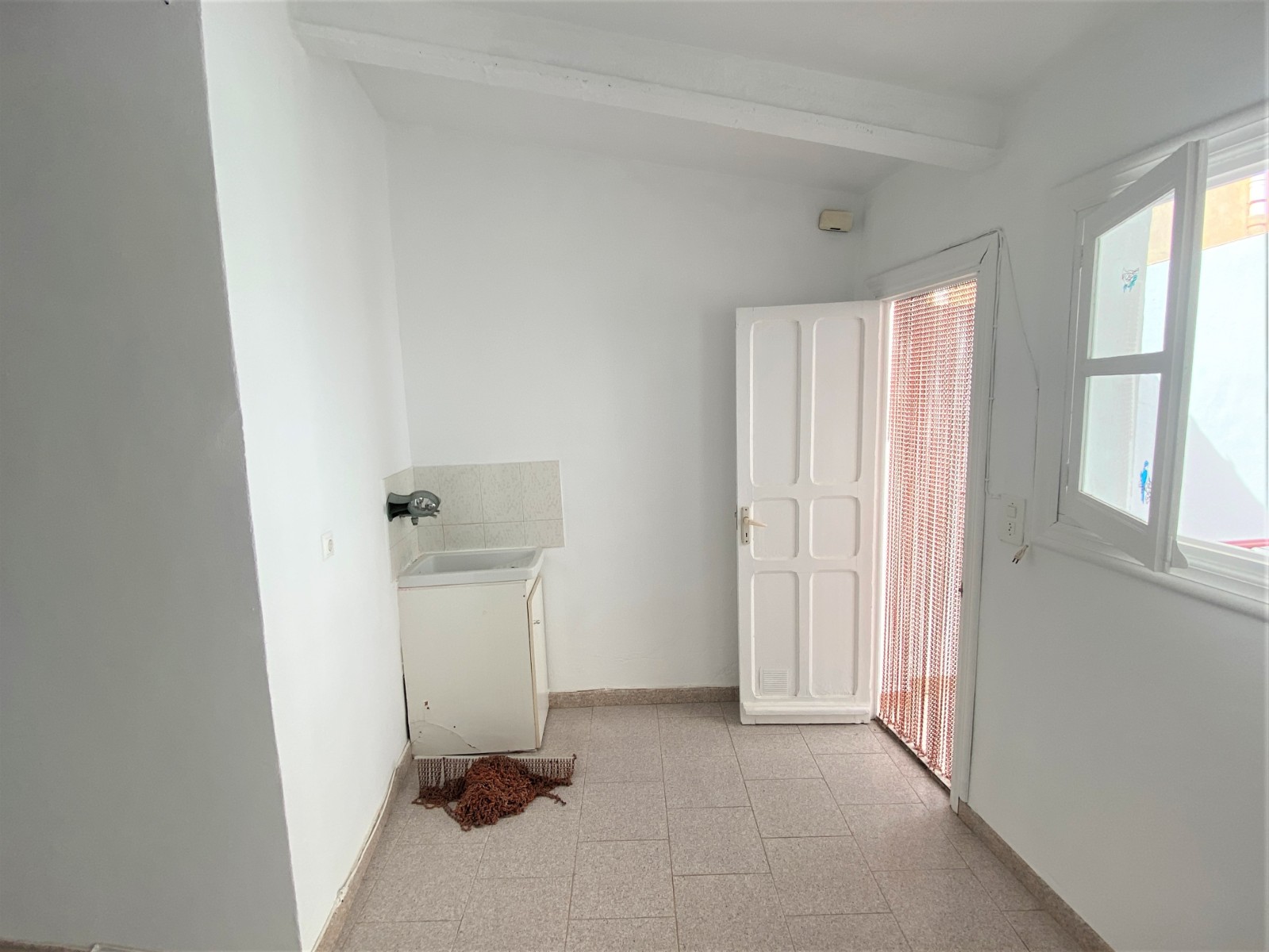Townhouse in Sax (Ref: 23067)