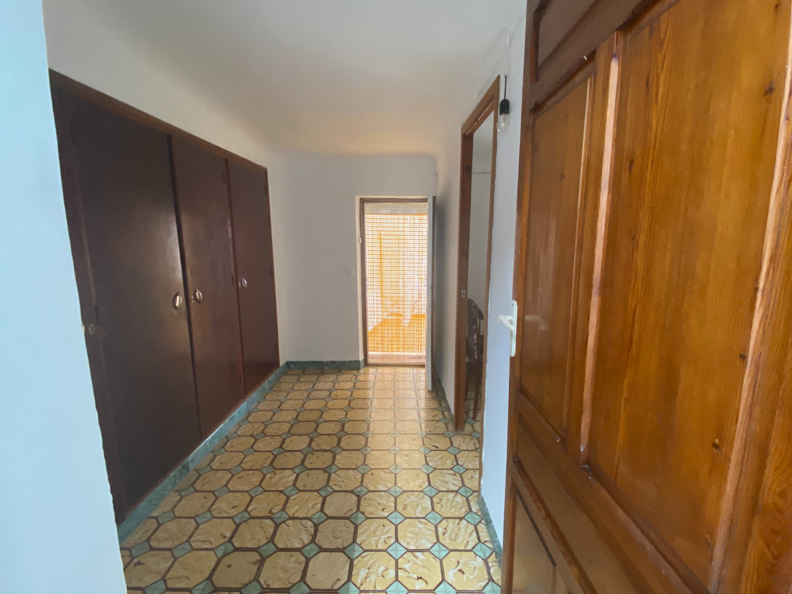 Townhouse in Sax (Ref: 23067)