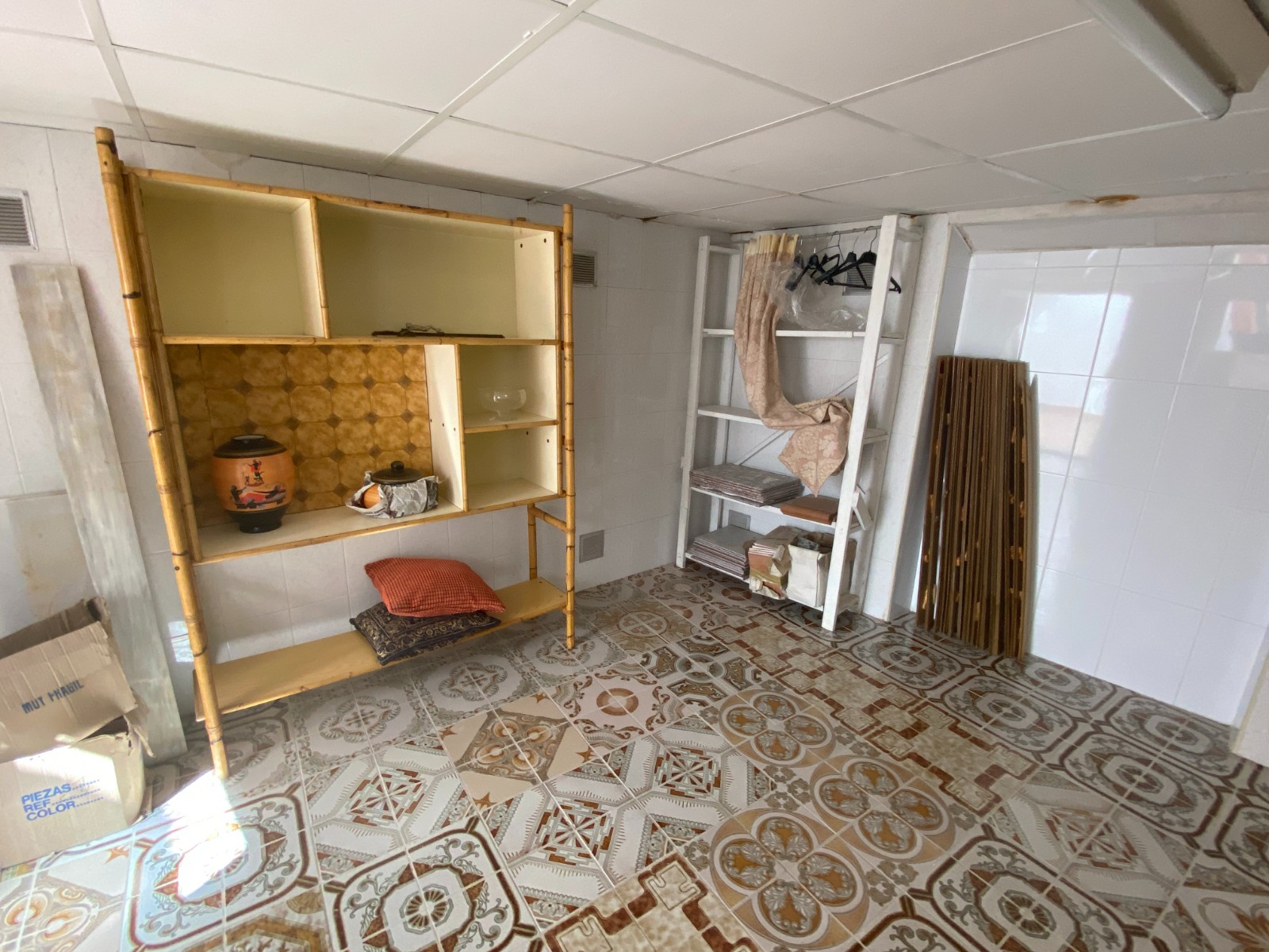 Townhouse in Sax (Ref: 23067)