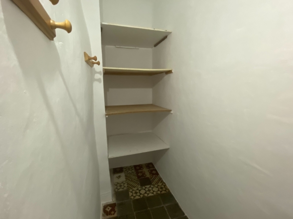 Townhouse in Sax (Ref: 23067)