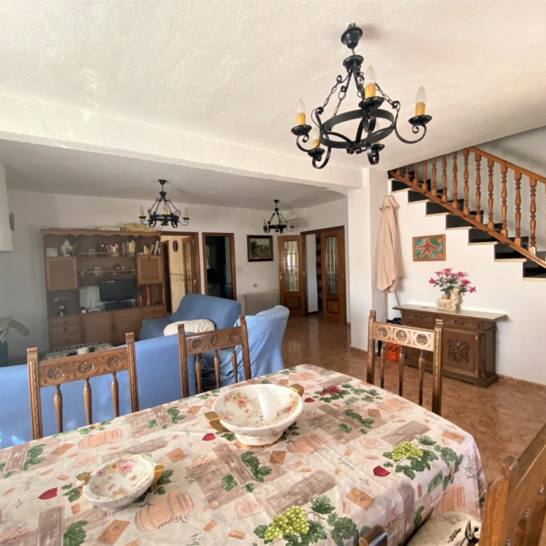 Country House in Sax (Ref: 18137)