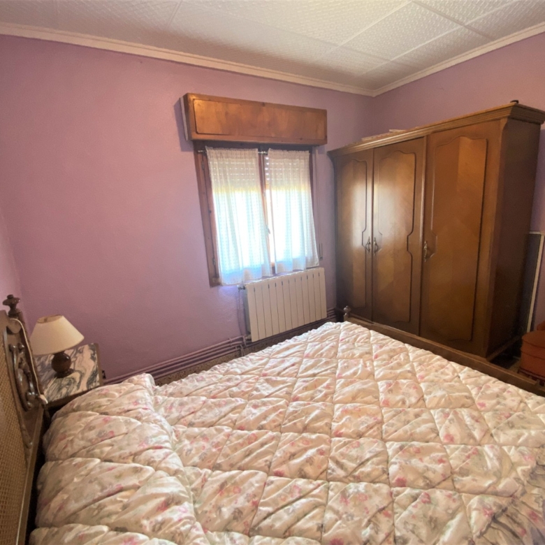 Country House in Sax (Ref: 18137)
