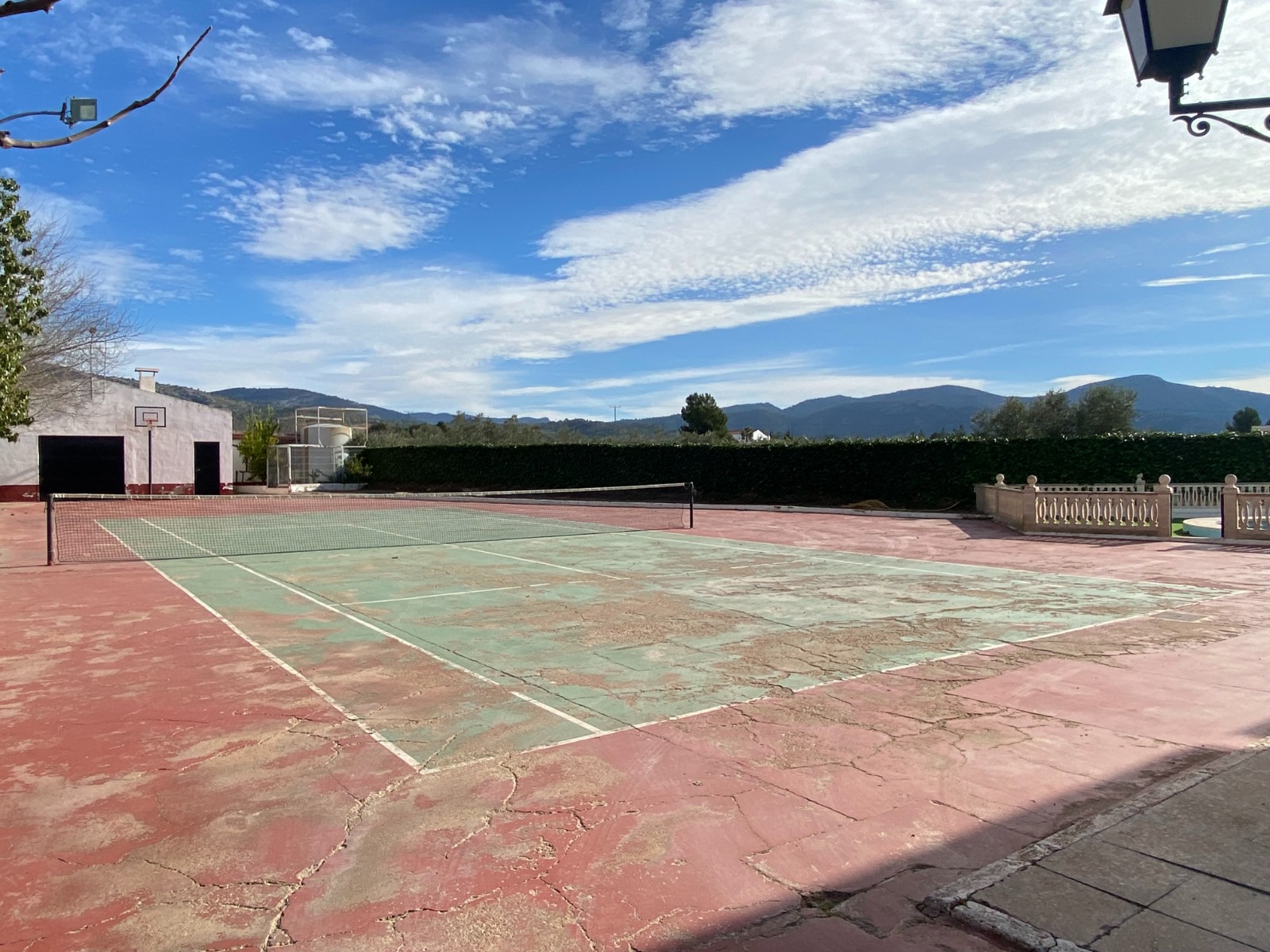 Country House in Sax (Ref: 18149)